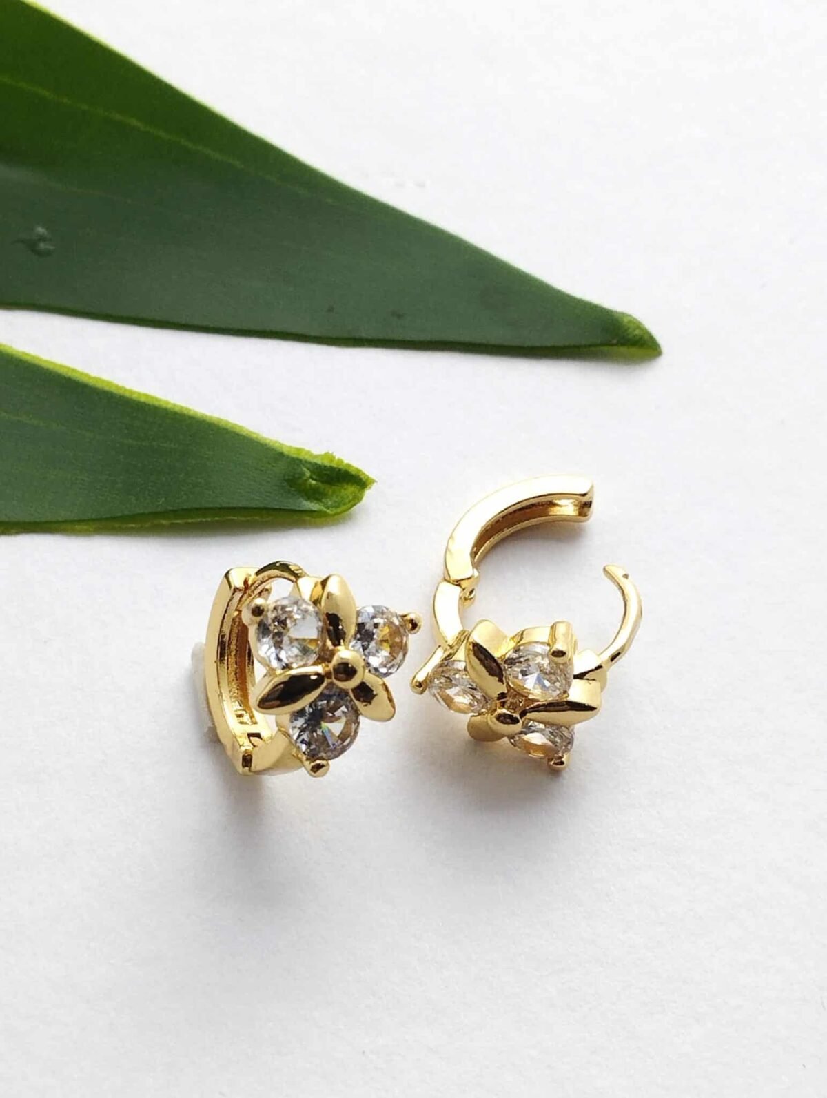 Crystal flower round hoops - Crystal & Gold - Image 2