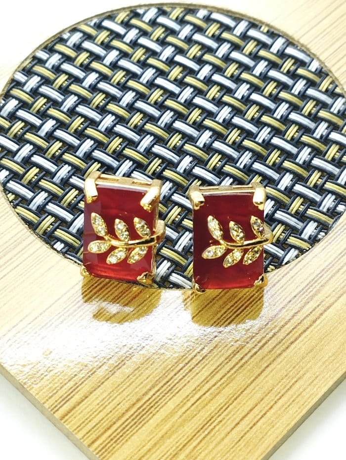 Eligant cubic stone leaf ziconia earstuds - Maroon - Image 2