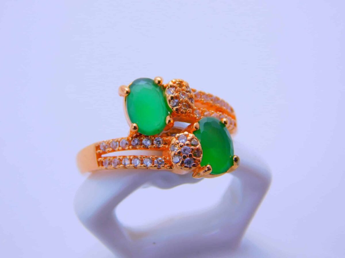 Carat Gold plated cubic zirconia Ring - Emerald - Image 2