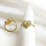 vintage heart shaped ring -  Chrysolite
