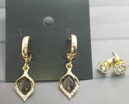 Beautiful leaf Drop round hoops - Black