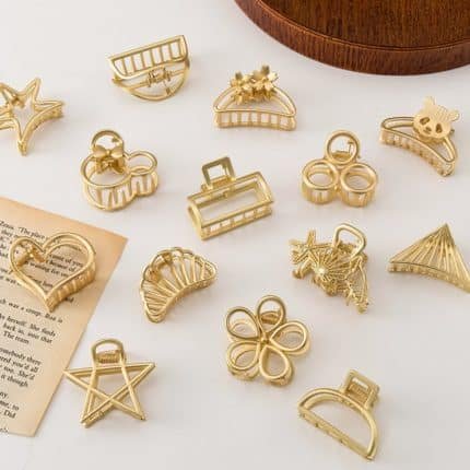 Korean INS Style metal small hair claw Size: 4cm