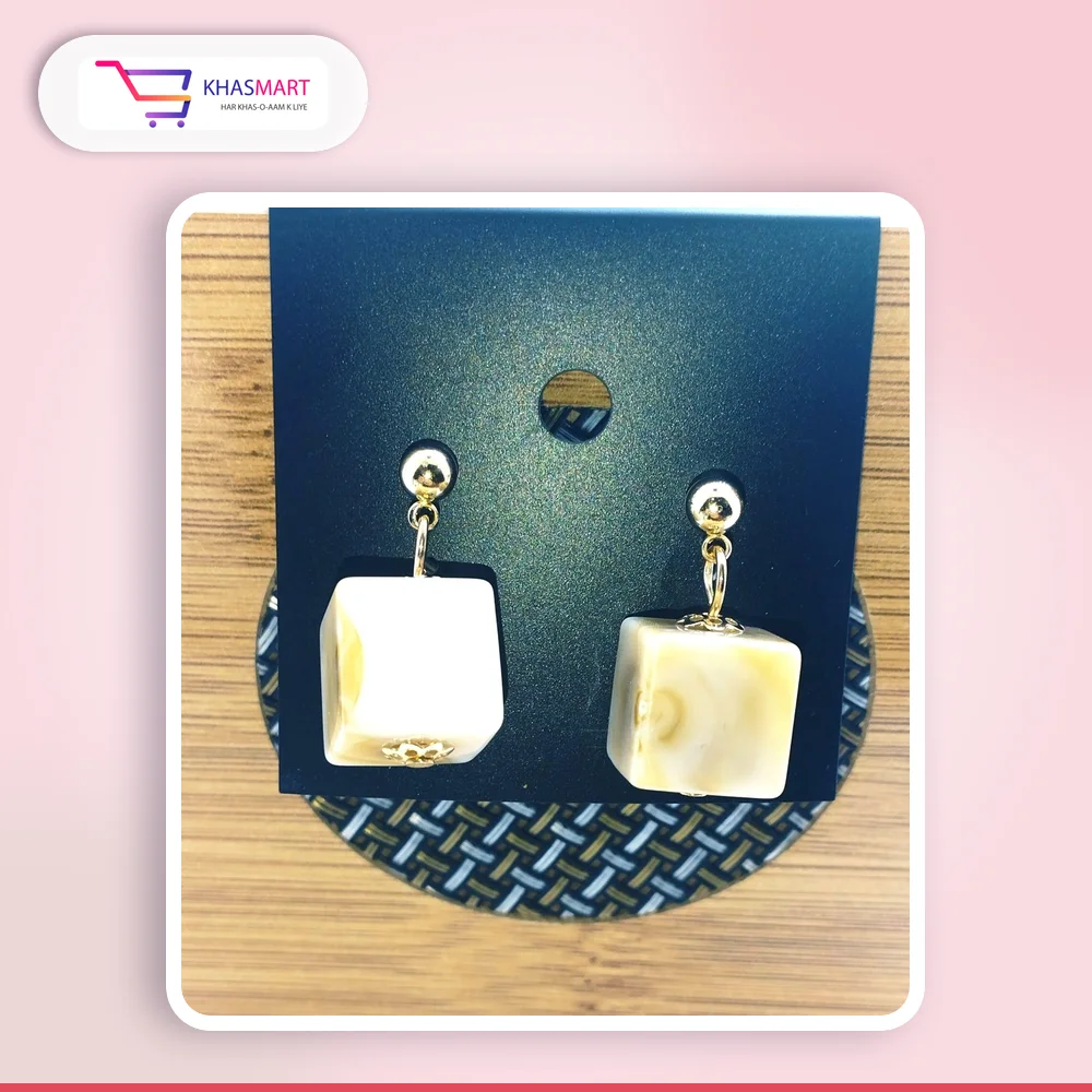 Everyday Cubic Ear Hoops – caramel cream
